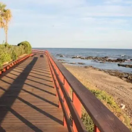 Parque Antena , La Tata Daire Estepona